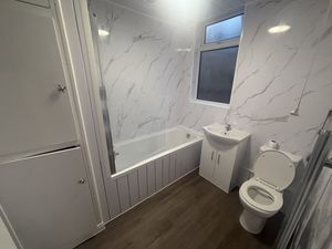 Photo 7- click for photo gallery